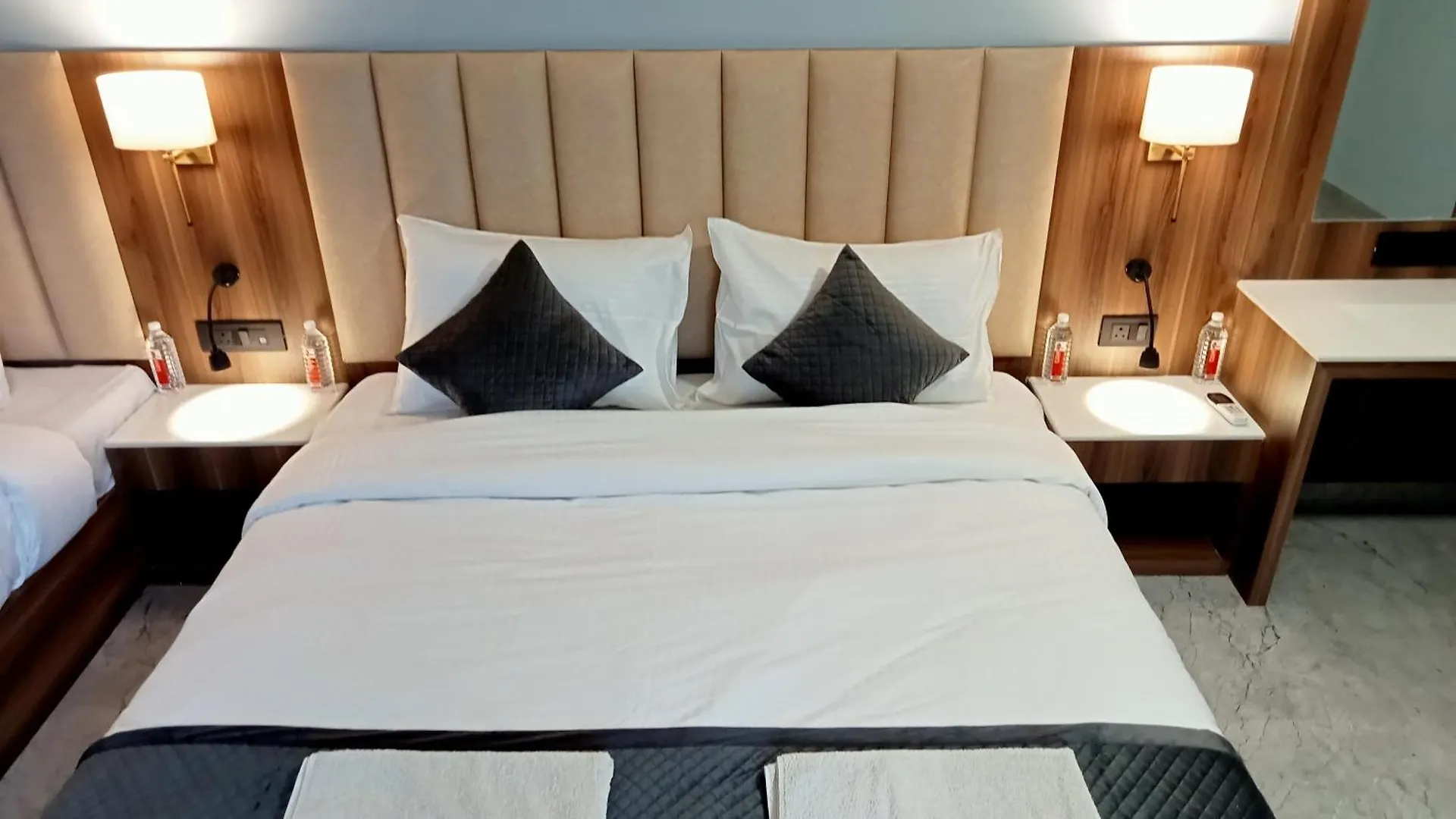 אגרה Hotel Shyam Palace India Agra 2*,